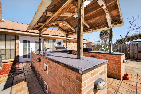 822 County Road 1 . S