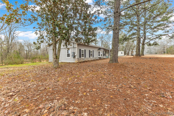 1703 County Road 39 .