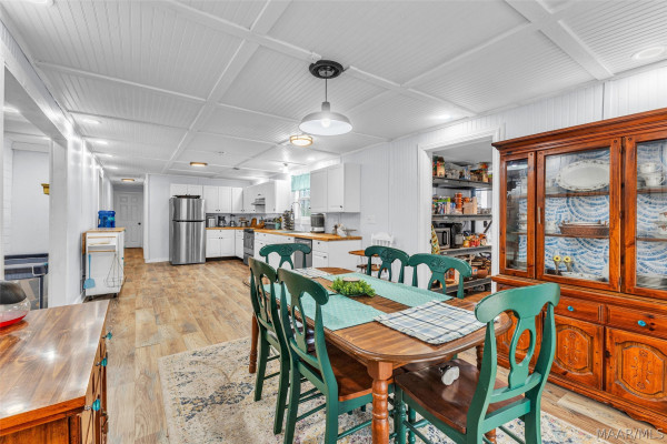 1703 County Road 39 .