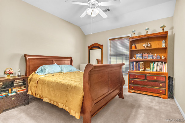 704 Stoneybrooke Way