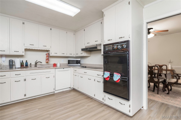 4413 Donovan Drive