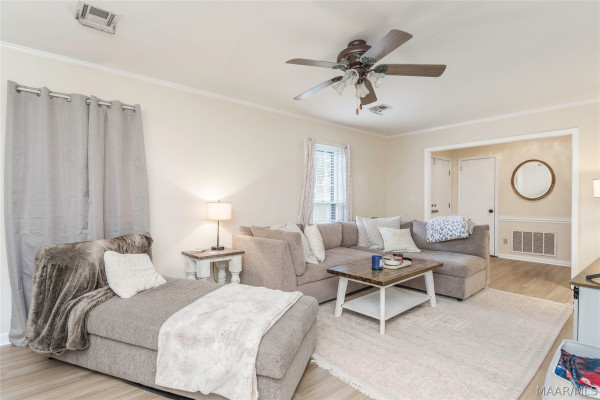 4413 Donovan Drive