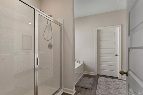 1716 Windsor Hill Lane