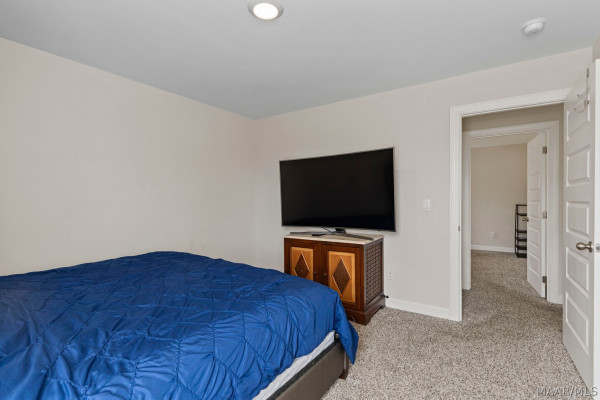 1716 Windsor Hill Lane