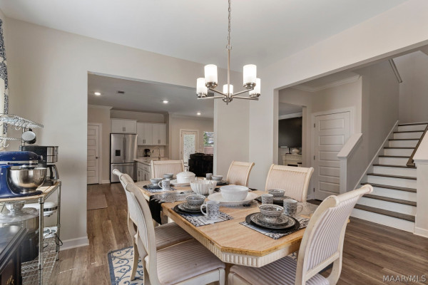 1716 Windsor Hill Lane