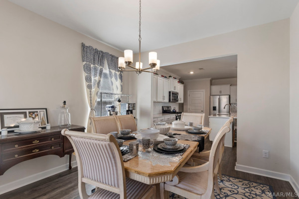 1716 Windsor Hill Lane