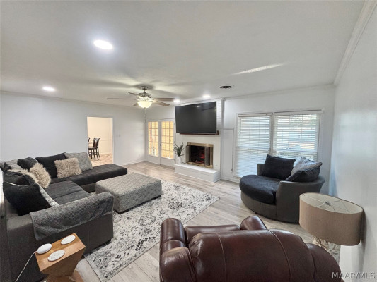 447 Arrowhead Drive