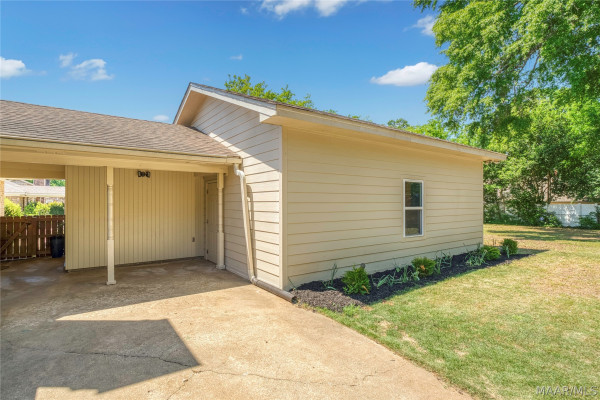 447 Arrowhead Drive