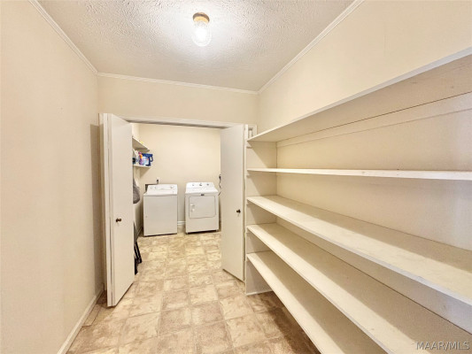 447 Arrowhead Drive