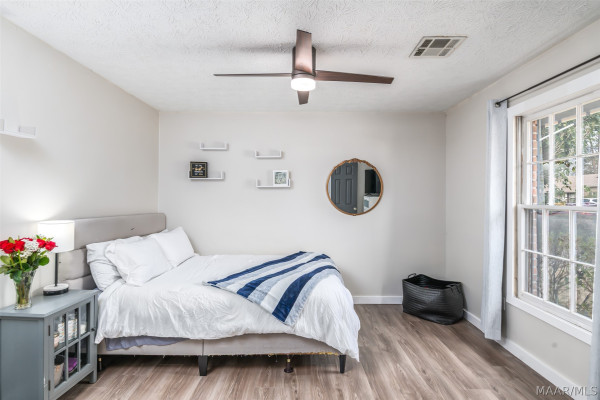 3890 Beardsley Drive