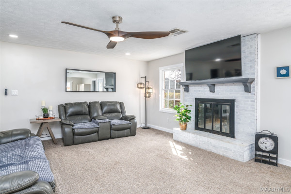 3890 Beardsley Drive