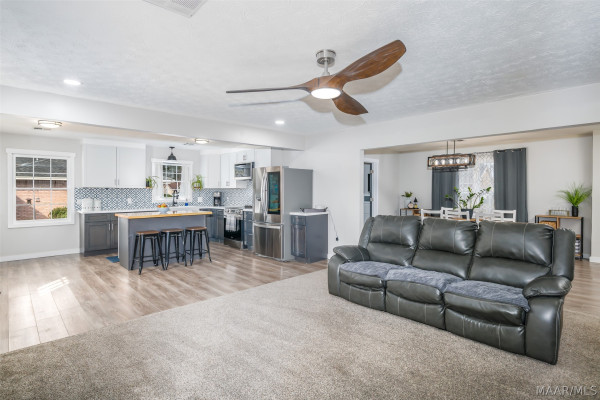 3890 Beardsley Drive