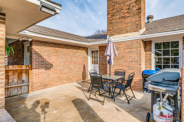 3890 Beardsley Drive