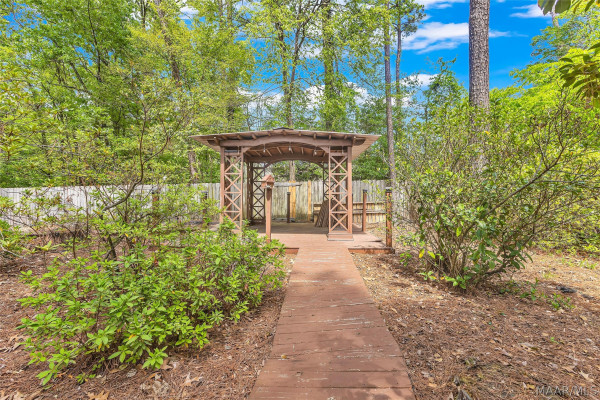 7807 Halcyon Forest Trail