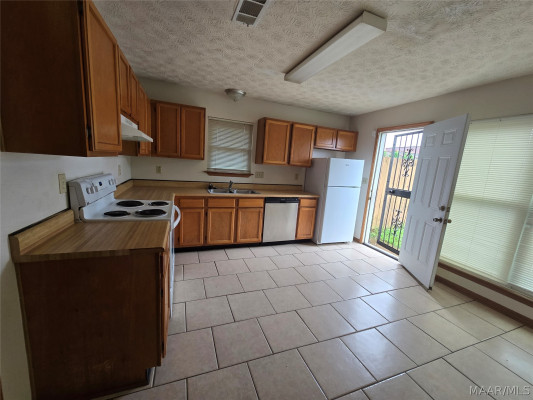 3444 Wickham Road