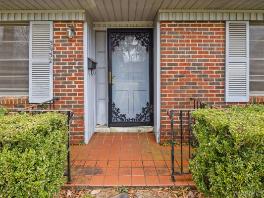 3932 Meredith Drive