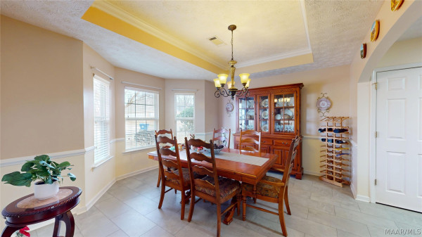 610 Linden Lane