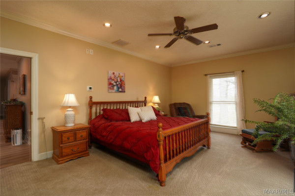 705 YELLOWSTONE Drive