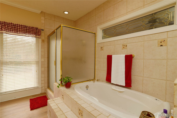 705 YELLOWSTONE Drive