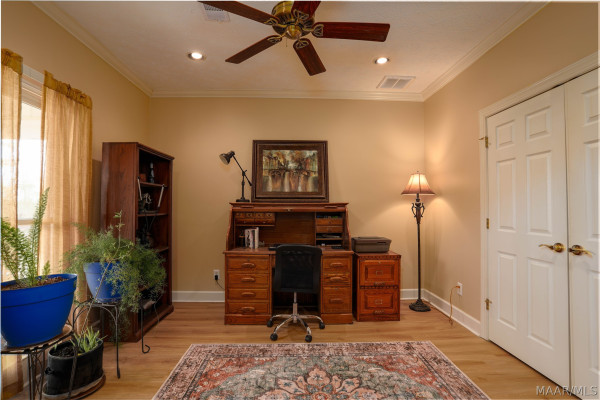 705 YELLOWSTONE Drive