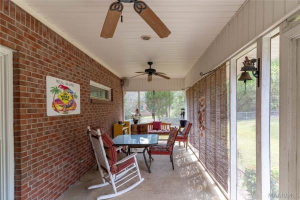 705 YELLOWSTONE Drive