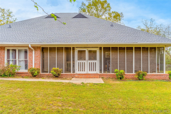 705 YELLOWSTONE Drive
