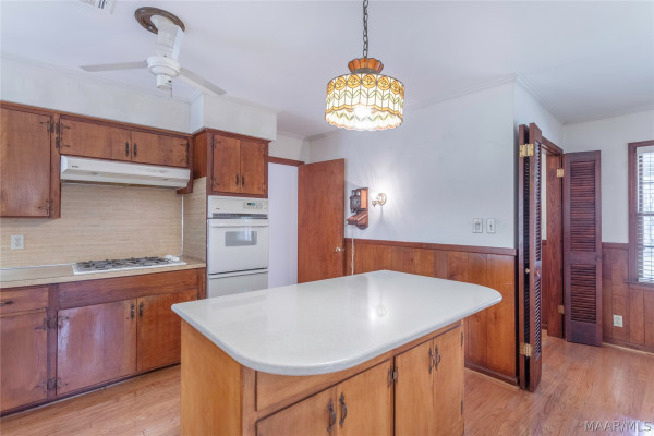 3706 Princess Ann Street