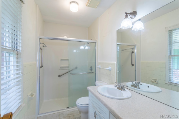 3706 Princess Ann Street