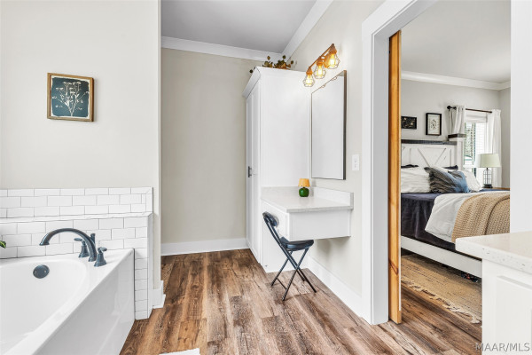 68 River Stone Court