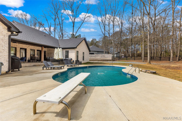 68 River Stone Court