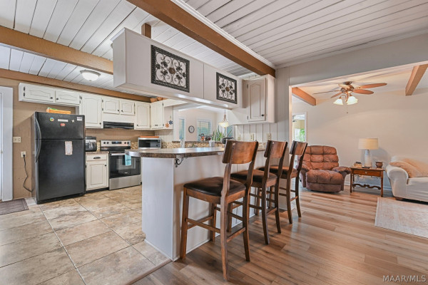 723 Shepherd Road