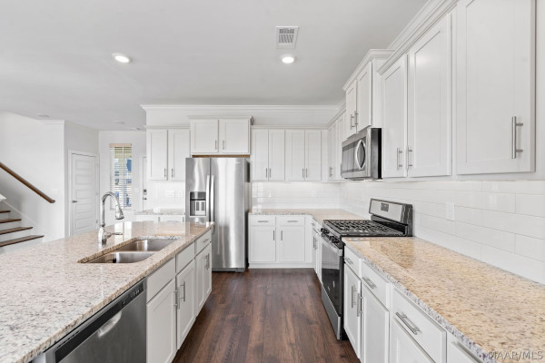 2245 Crossroads Pass