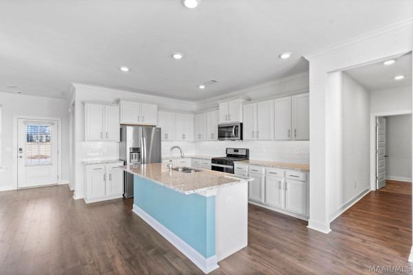 2245 Crossroads Pass