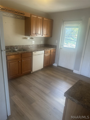 3332 WILLOW LANE Drive