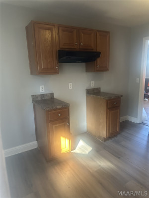 3332 WILLOW LANE Drive