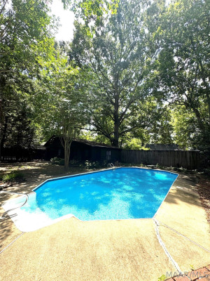 350 Winthrop Court