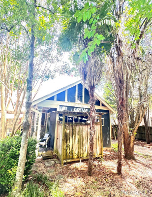 350 Winthrop Court
