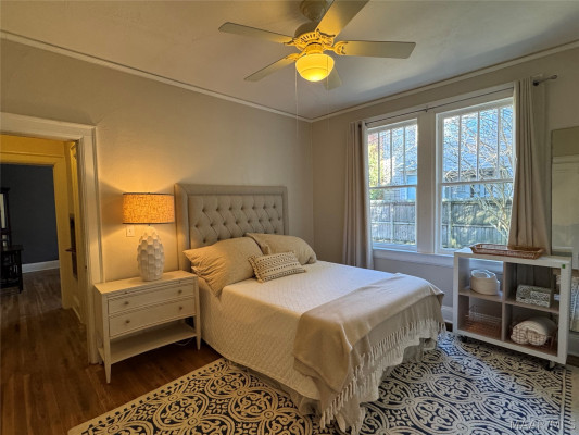 350 Winthrop Court