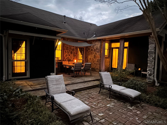 350 Winthrop Court