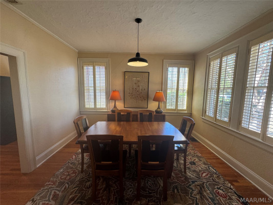 350 Winthrop Court