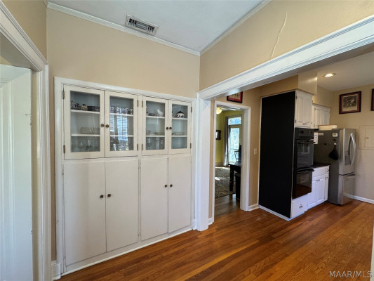 350 Winthrop Court
