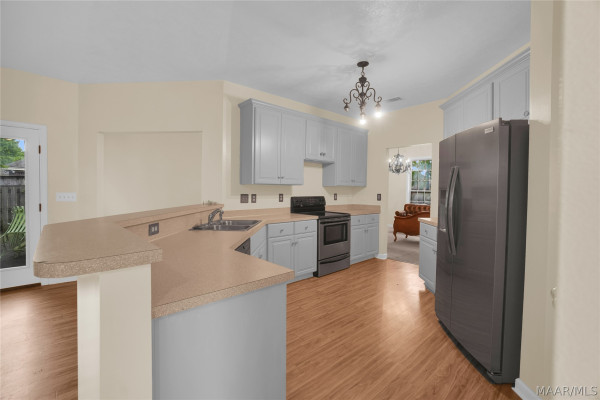 1524 Melissa Lane