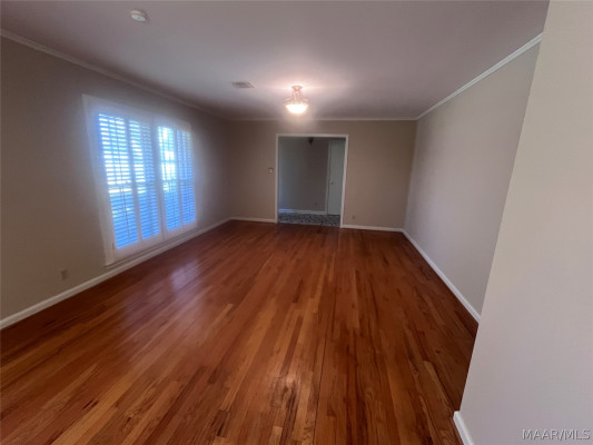 2924 Fernway Drive