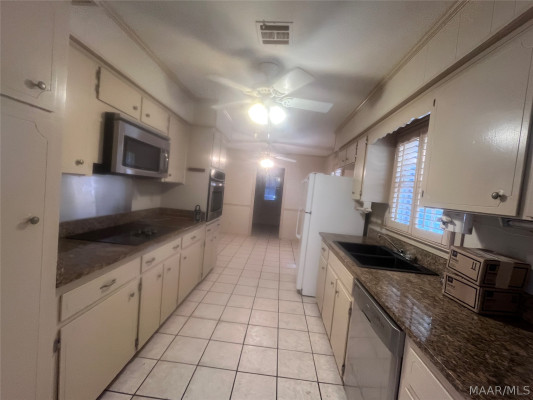 2924 Fernway Drive