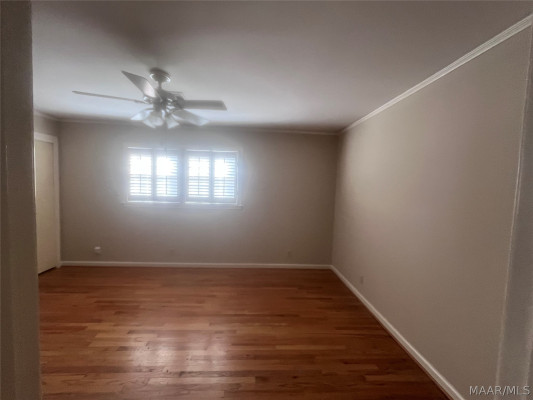 2924 Fernway Drive