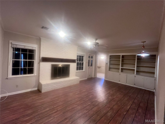 2924 Fernway Drive