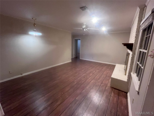 2924 Fernway Drive
