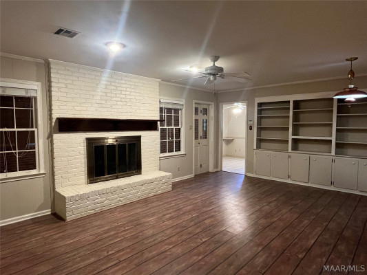 2924 Fernway Drive