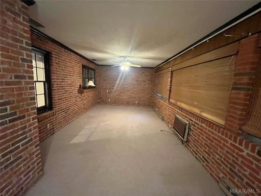 2924 Fernway Drive