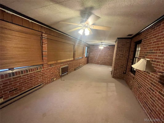 2924 Fernway Drive